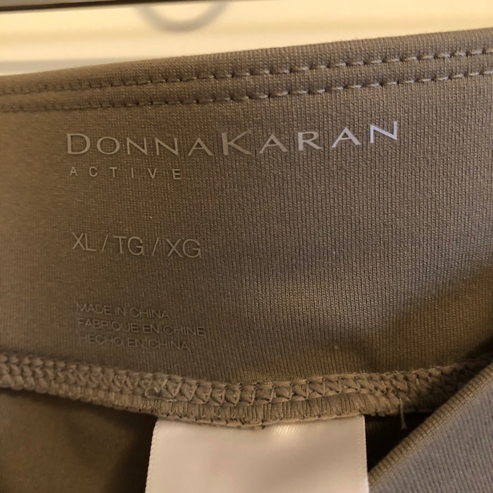 Pants - Picture 5 of 6